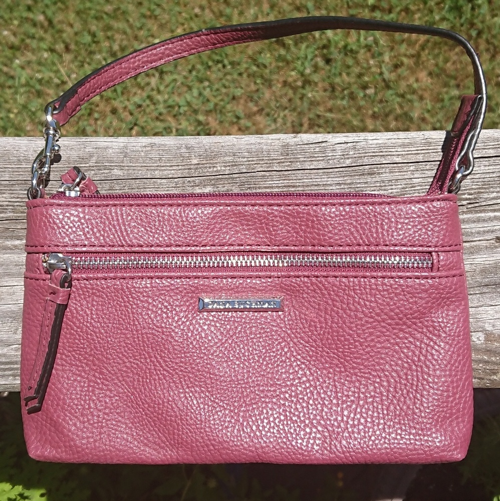 Dana Buchman Small Purse - EUC
